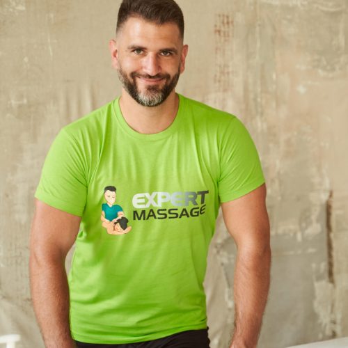 Istvan/Steve, the owner of Expert Massage